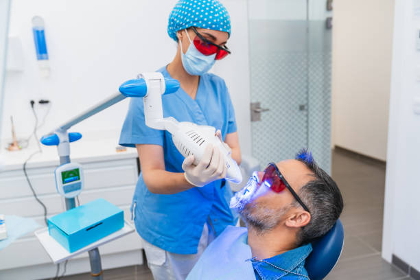 Best Emergency Tooth Extraction in Farmington, IL